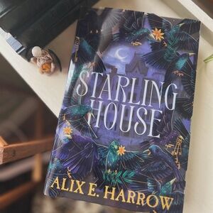 Illumicrate Exclusive Starling House by Alix E. Harrow — Mint, Unread